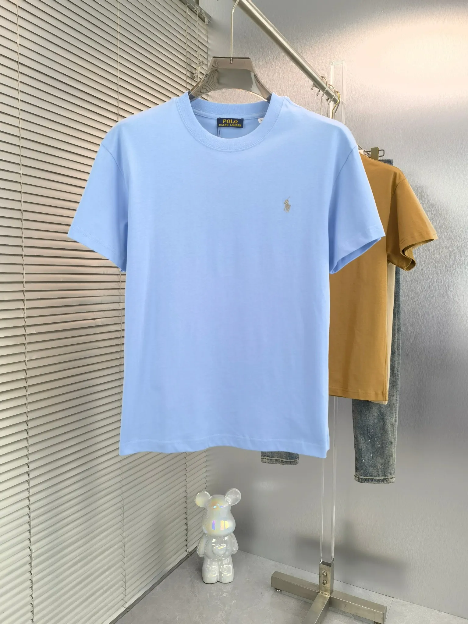 P170 🌸🌸🌸 Ralph Lauren Polo (available all year round) short-sleeved T-shirt 280g, couples style, same style for men and women. Made of imported custom dyed fabric, fashionable yet luxurious. The quality is unquestionable. The upper body effect is great💂🏿 The single product is very unique. Color: Picture color (7 colors) Size: M ~ 2xL